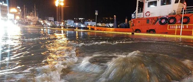 Λέσβος: Πλημμύρες στη Μυτιλήνη