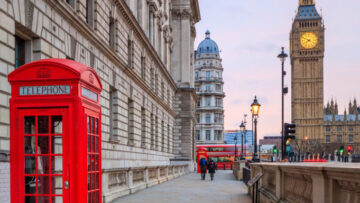 vretania-katholiko-lockdown-stis-koinonikes-epafes-to-schedio-poy-epexergazetai-i-kyvernisi-847709