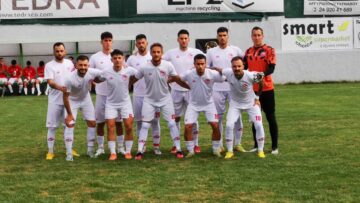 o-olympiakos-synechizei-kaytos-sta-filika-toy-3-1-ton-oikonomo-989321