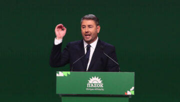 androylakis-sto-4o-synedrio-toy-pasok-stochos-mas-einai-i-itta-tis-nd-ti-eipe-gia-ypoklopes-stegasi-kai-ergasia-1303308