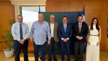 sto-ypoyrgeio-energeias-o-dimarchos-voloy-ach-mpeos-gia-tis-energeiakes-koinotites-teleytaies-pinelies-gia-to-programma-1311368