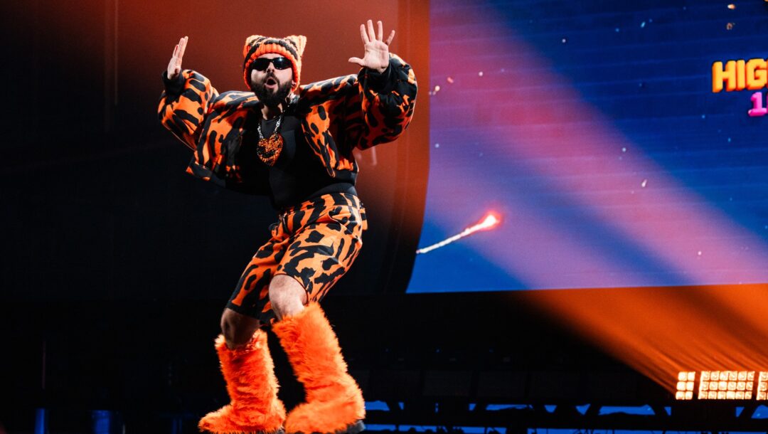 o-diplos-akylas-i-lyra-tis-paparizoy-kai-to-plekto-tis-parthenas-chorozidoy-oli-i-paroysiasi-toy-ferto-sti-eurovision-1318721